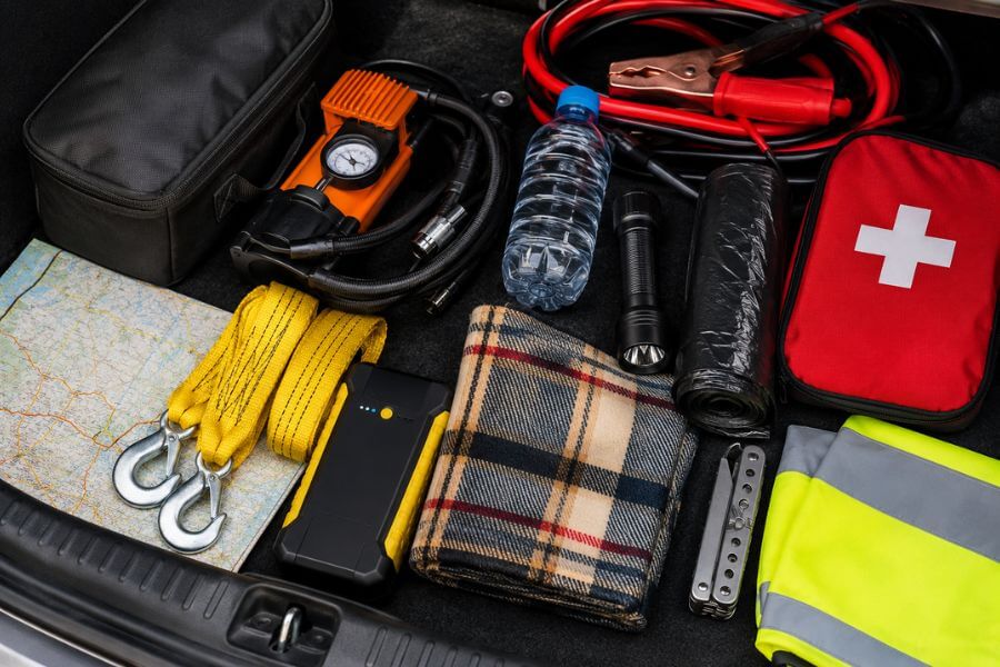 10 Road Trip Essentials Most Drivers Forget to Pack kunkun10