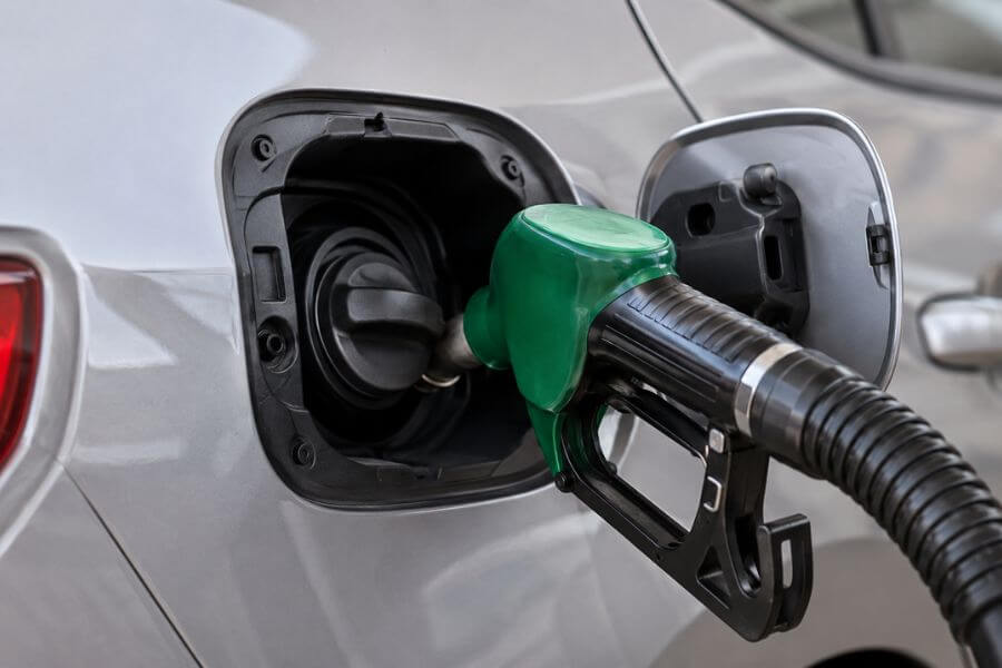 10 Most Fuel-Efficient Non-Hybrid Cars Left on the Market kunkun10