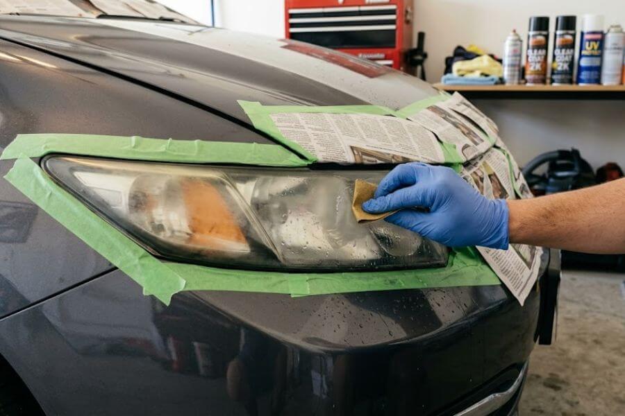 Read more about the article How to Restore Yellowed Foggy Headlights Permanently Using a UV Clear Coat 2026